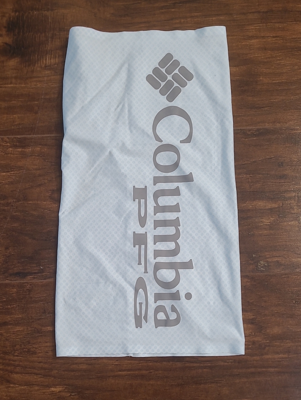 Columbia Light Blue Neck Gaiter with Gray Logo